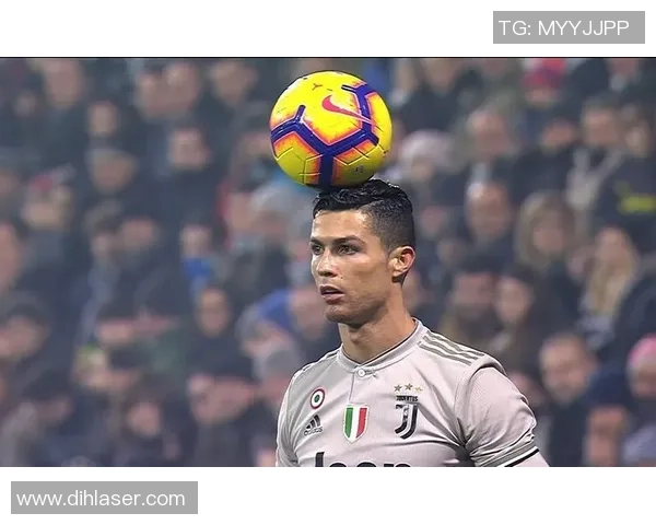 足坛巨星炫技对决花式足球巅峰盛宴展现极致球感与创造力